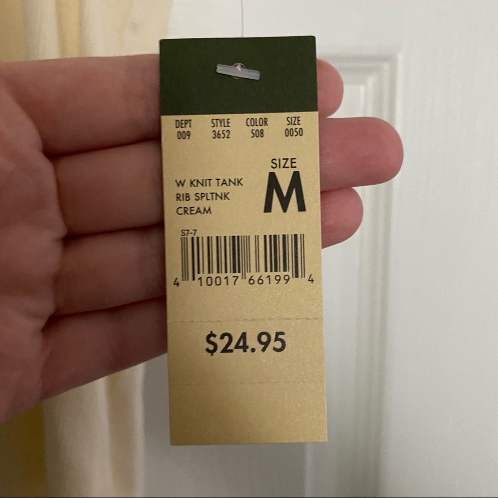 Eddie Bauer tank NWT size medium - Picture 3 of 5